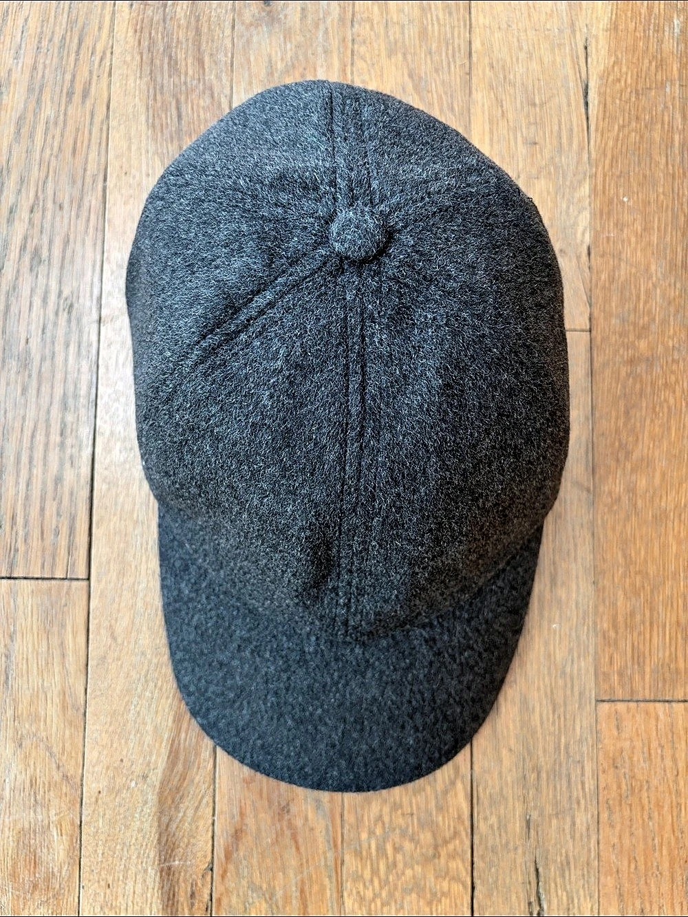 Uniqlo UV Protection Cap (Wool Blend) ) Wool Baseball Cap in Black Like New